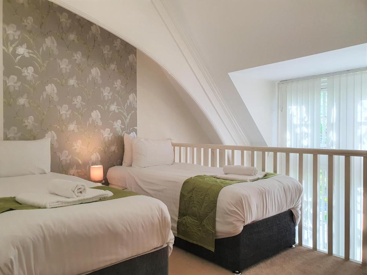 Central Apartments - Spacious 2 Beds Swindon Zewnętrze zdjęcie